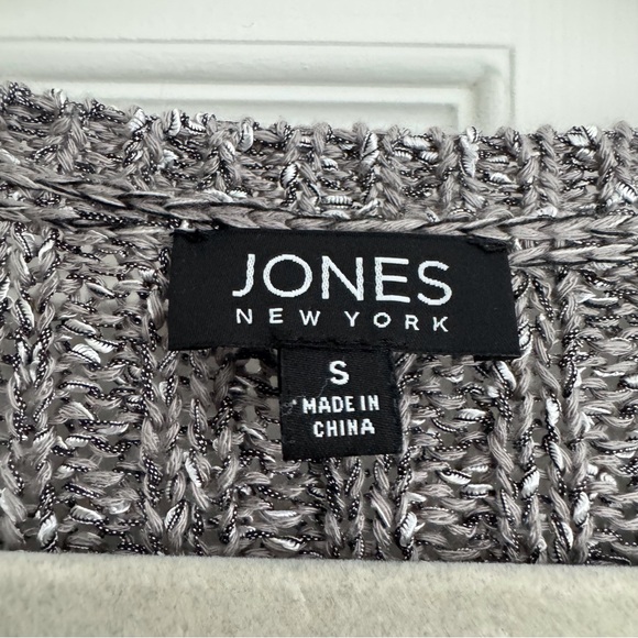 JONES NY Sweater Size:Small  Gray and Silver - Picture 3 of 6